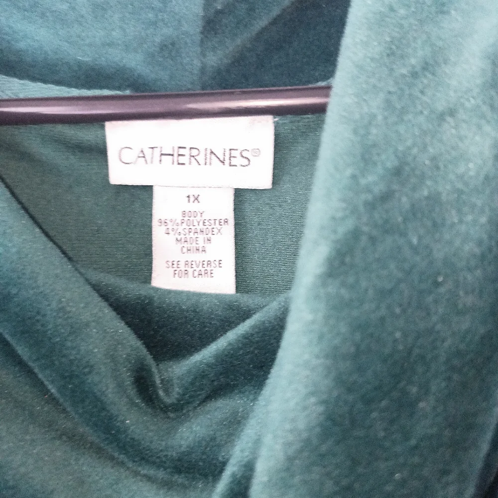 Catherine’s Velvet Cowl Neck Sweater in women's size 1x-  2 bundled together - Picture 5 of 5